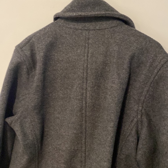 Men’s wool coat size Medium - Picture 2 of 4